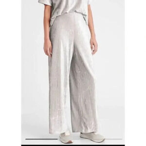 Banana Republic factory velvet pants